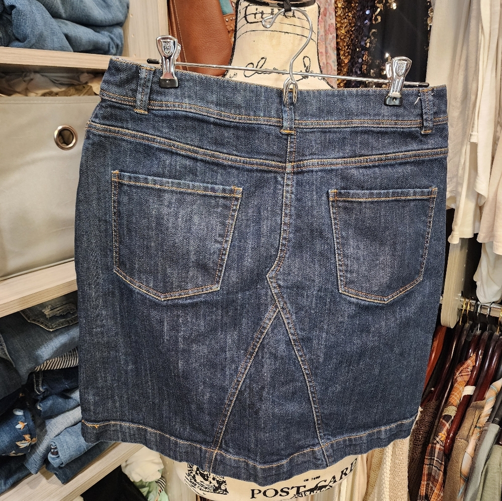 Boden Blue Mini Skirt with Classic Denim Style - Picture 2 of 3